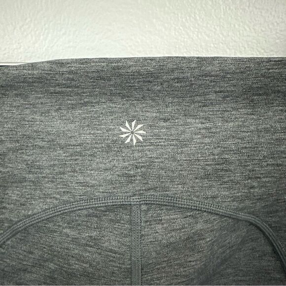 Athleta Grey Ultimate Stash Pocket 7/8 Tight Leggings Size Small Athletic - Picture 7 of 16